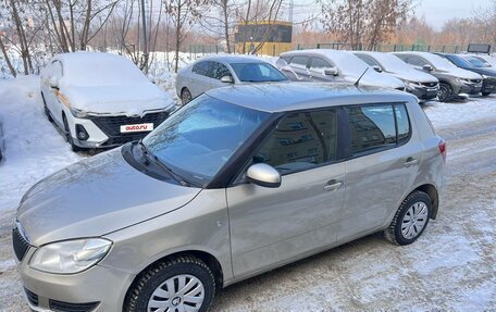 Skoda Fabia II, 2011 год, 375 000 рублей, 6 фотография