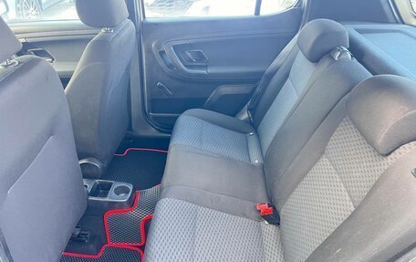 Skoda Fabia II, 2011 год, 375 000 рублей, 17 фотография