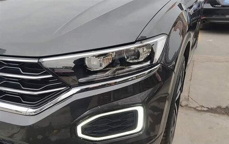 Volkswagen T-Roc I, 2022 год, 1 735 000 рублей, 9 фотография