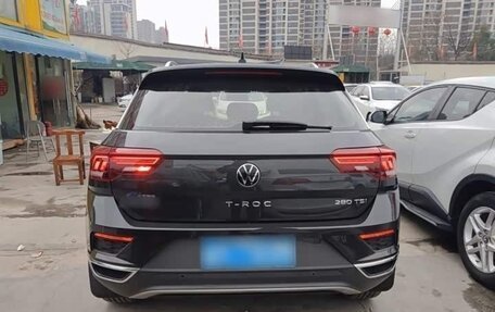 Volkswagen T-Roc I, 2022 год, 1 735 000 рублей, 5 фотография