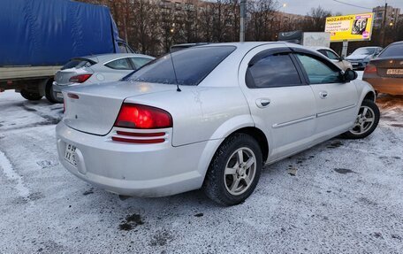 Dodge Stratus II, 2001 год, 330 000 рублей, 4 фотография