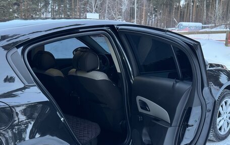 Chevrolet Cruze II, 2012 год, 750 000 рублей, 9 фотография