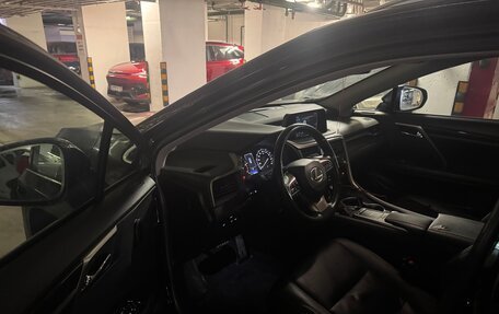 Lexus RX IV рестайлинг, 2021 год, 5 100 000 рублей, 6 фотография