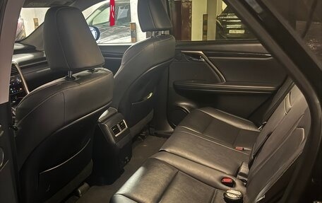 Lexus RX IV рестайлинг, 2021 год, 5 100 000 рублей, 8 фотография