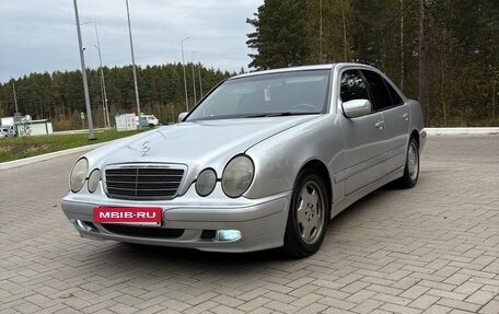 Mercedes-Benz E-Класс, 2000 год, 450 000 рублей, 2 фотография