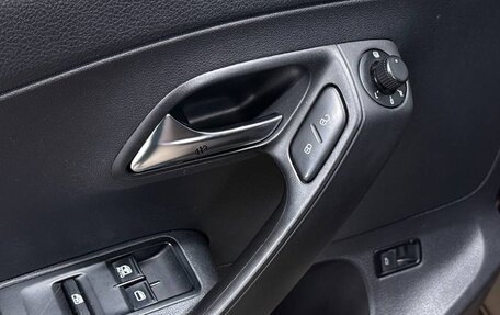 Volkswagen Polo VI (EU Market), 2015 год, 950 000 рублей, 8 фотография