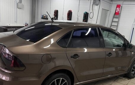 Volkswagen Polo VI (EU Market), 2015 год, 950 000 рублей, 3 фотография