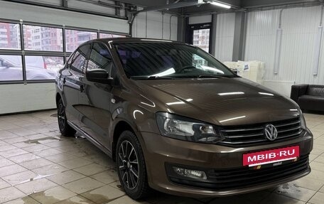 Volkswagen Polo VI (EU Market), 2015 год, 950 000 рублей, 2 фотография