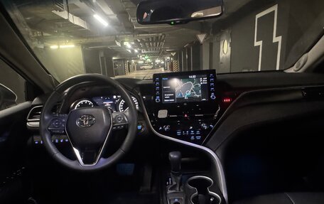 Toyota Camry, 2022 год, 4 200 000 рублей, 8 фотография