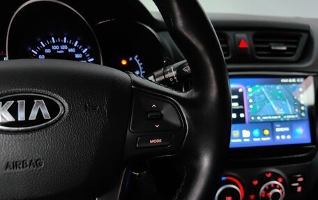 KIA Rio III рестайлинг, 2013 год, 550 000 рублей, 18 фотография