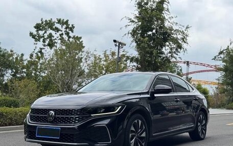 Volkswagen Passat B8 рестайлинг, 2023 год, 1 890 000 рублей, 1 фотография