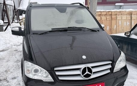 Mercedes-Benz Viano, 2012 год, 1 700 000 рублей, 1 фотография