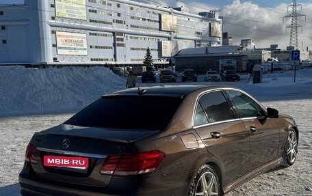 Mercedes-Benz E-Класс, 2013 год, 1 550 000 рублей, 4 фотография