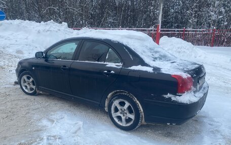 Toyota Avensis III рестайлинг, 2003 год, 430 000 рублей, 2 фотография