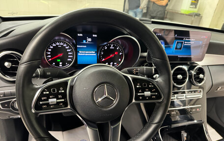 Mercedes-Benz C-Класс, 2019 год, 3 900 000 рублей, 16 фотография