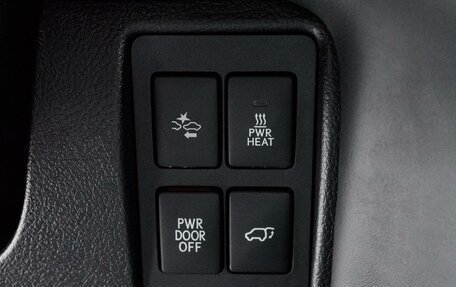 Lexus LX III, 2018 год, 8 610 000 рублей, 34 фотография