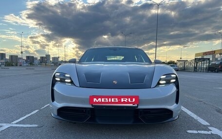 Porsche Taycan I, 2021 год, 4 600 000 рублей, 7 фотография