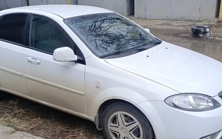 Daewoo Gentra II, 2014 год, 500 000 рублей, 1 фотография