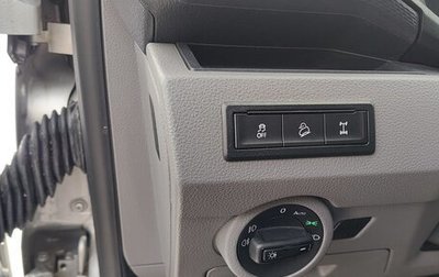 Volkswagen Transporter T6 рестайлинг, 2022 год, 6 100 000 рублей, 1 фотография