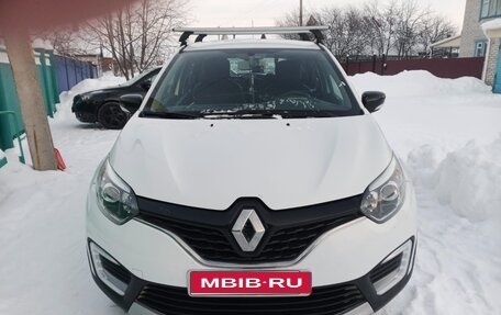 Renault Kaptur I рестайлинг, 2018 год, 1 400 000 рублей, 1 фотография