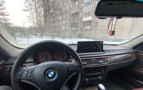 BMW 3 серия, 2008 год, 1 040 000 рублей, 8 фотография