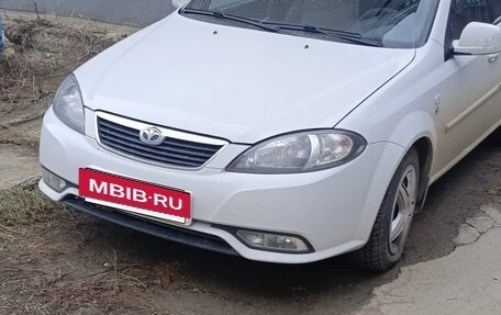 Daewoo Gentra II, 2014 год, 500 000 рублей, 2 фотография