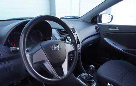 Hyundai Solaris II рестайлинг, 2016 год, 798 000 рублей, 10 фотография