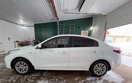 KIA Rio IV, 2019 год, 1 100 000 рублей, 8 фотография