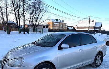 Volkswagen Jetta VI, 2010 год, 650 000 рублей, 3 фотография