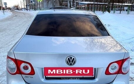 Volkswagen Jetta VI, 2010 год, 650 000 рублей, 4 фотография