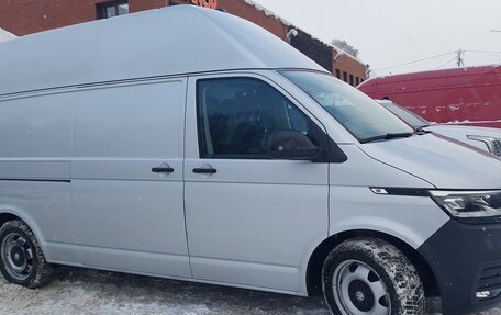Volkswagen Transporter T6 рестайлинг, 2022 год, 6 100 000 рублей, 3 фотография
