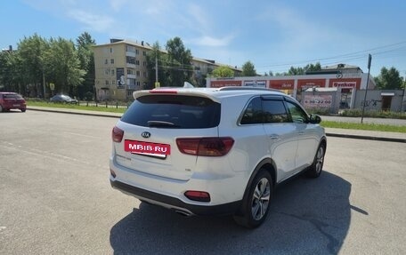 KIA Sorento III Prime рестайлинг, 2018 год, 2 600 000 рублей, 7 фотография
