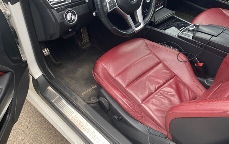 Mercedes-Benz E-Класс, 2016 год, 1 850 000 рублей, 5 фотография