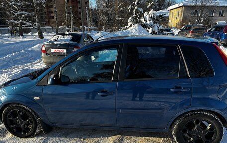 Ford Fiesta, 2008 год, 490 000 рублей, 2 фотография