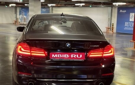 BMW 5 серия, 2019 год, 1 670 000 рублей, 2 фотография