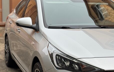 Hyundai Solaris II рестайлинг, 2020 год, 1 630 000 рублей, 18 фотография