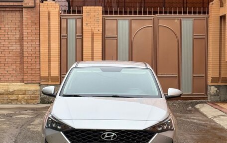 Hyundai Solaris II рестайлинг, 2020 год, 1 630 000 рублей, 23 фотография