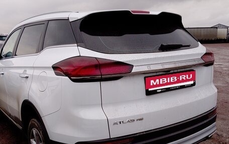 Geely Atlas, 2024 год, 1 805 000 рублей, 3 фотография