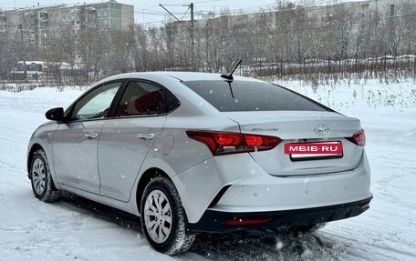 Hyundai Solaris II рестайлинг, 2021 год, 1 499 000 рублей, 7 фотография