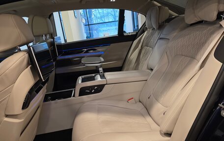 BMW 7 серия, 2021 год, 6 350 000 рублей, 24 фотография