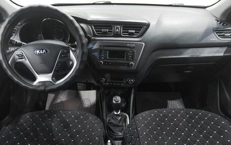 KIA Rio III рестайлинг, 2016 год, 1 049 000 рублей, 17 фотография