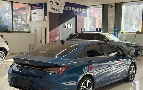 Hyundai Elantra, 2022 год, 1 611 153 рублей, 4 фотография