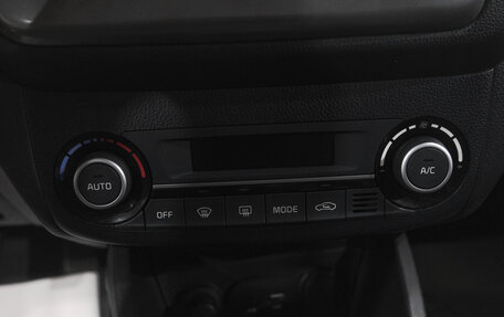 KIA Rio III рестайлинг, 2016 год, 1 049 000 рублей, 26 фотография