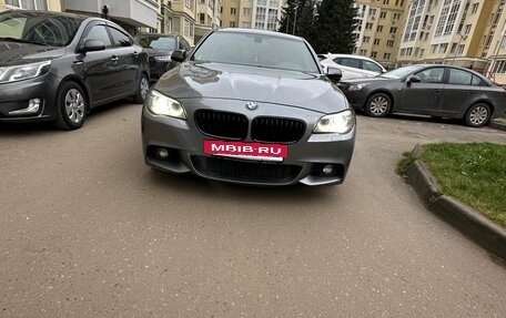 BMW 5 серия, 2014 год, 2 800 000 рублей, 2 фотография