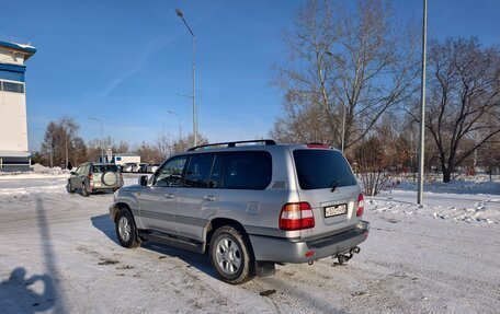 Toyota Land Cruiser 100 рестайлинг 2, 2007 год, 3 000 000 рублей, 7 фотография