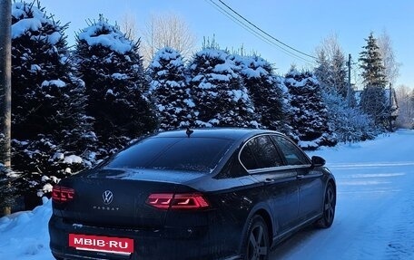 Volkswagen Passat B8 рестайлинг, 2020 год, 2 850 000 рублей, 3 фотография