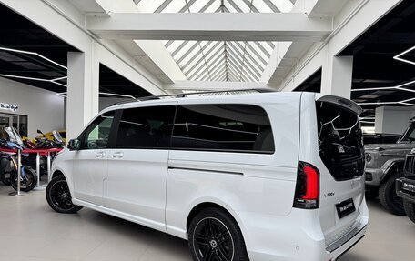 Mercedes-Benz V-Класс, 2025 год, 14 290 000 рублей, 4 фотография