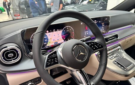 Mercedes-Benz V-Класс, 2025 год, 14 290 000 рублей, 17 фотография