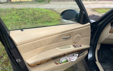 BMW 3 серия, 2006 год, 750 000 рублей, 3 фотография