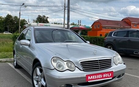 Mercedes-Benz C-Класс, 2000 год, 350 000 рублей, 15 фотография